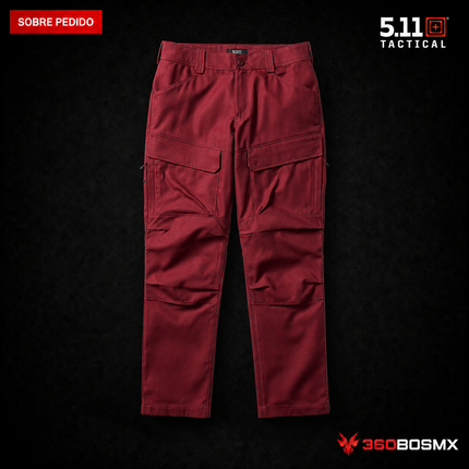 Pantalón 5.11 Peak Cargo para hombre en color Borgoña, producto sobre pedido