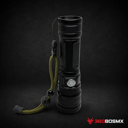 Lámpara de Mano Táctica T9 10,000 lm con Zoom ST9-3 – Negro