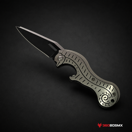 Navaja Compacta con Grabado + Destapador – Hoja 7cm JF881