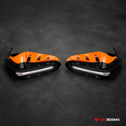 Protectores Manillar *ABS* con Luz LED UNIVERSAL para Motocicleta MTC194 - Naranja - 360BOSMX
