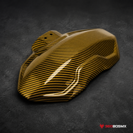 Salpìcadera Universal Deportivo Moto,Scooter Tipo Fibra de Carbono + Kit MTC187 - Dorado - 360BOSMX