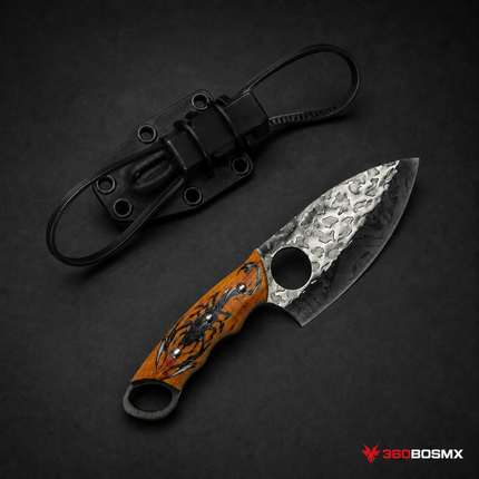 Cuchillo Supervivencia c/ Funda Hoja Ancha Diseño Escorpión JF926