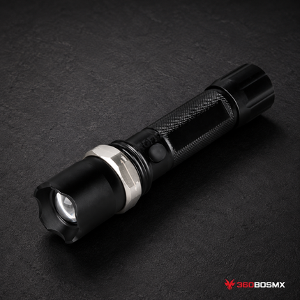 Lámpara Swat Cree Led Recargable 2000 Lumens con Zoom DT1BA - 360BOSMX