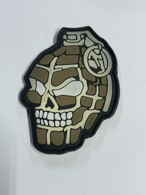 parche pvc c/velcro calavera 	XX0785	37