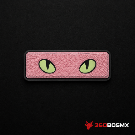 Parche PVC Ojos Felinos Rosa con Velcro