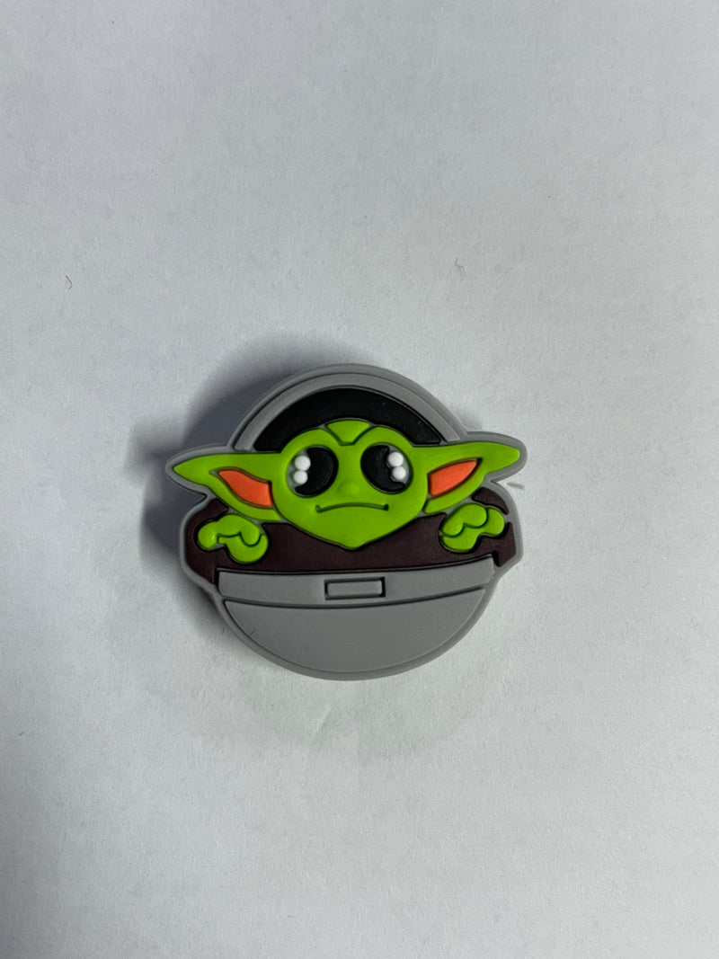 pin para gorra PVC yoda 	XX0588	28