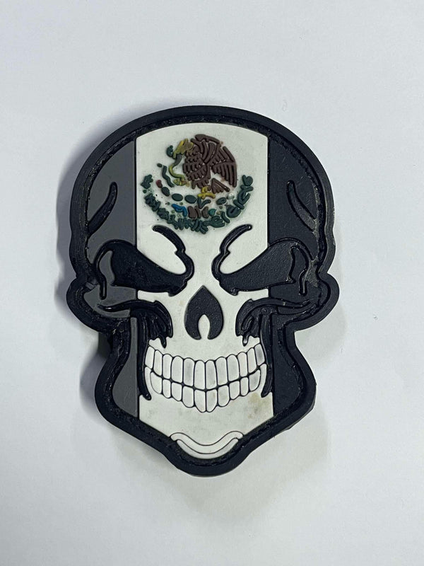 parche pvc con velcro calavera 	XX0632	37