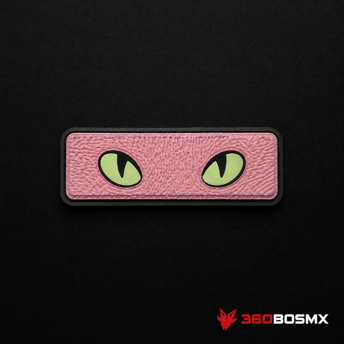 Parche PVC Ojos Felinos Rosa con Velcro