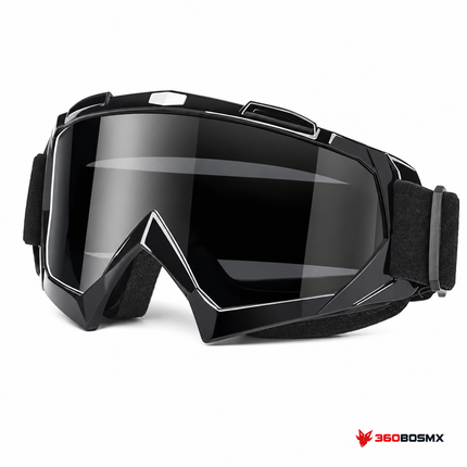 Goggle SAGUBFORL de armazón negro y mica de apariencia oscura, venta por pieza; fondo blanco y logo 360BOSMX abajo a la derecha.